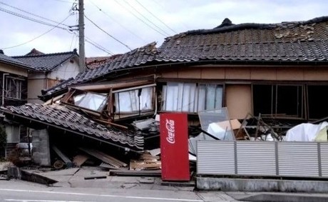 Inicia 2024 con terremoto de 7,6 en Japón y alerta de tsunami