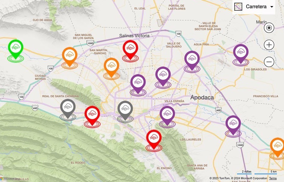 El último corte se reportó a las 07:00 horas, donde además el mapa mostró seis estaciones en color morado, lo que significa que la ciudad registra una extremadamente mala calidad del aire. Foto: SIMA.