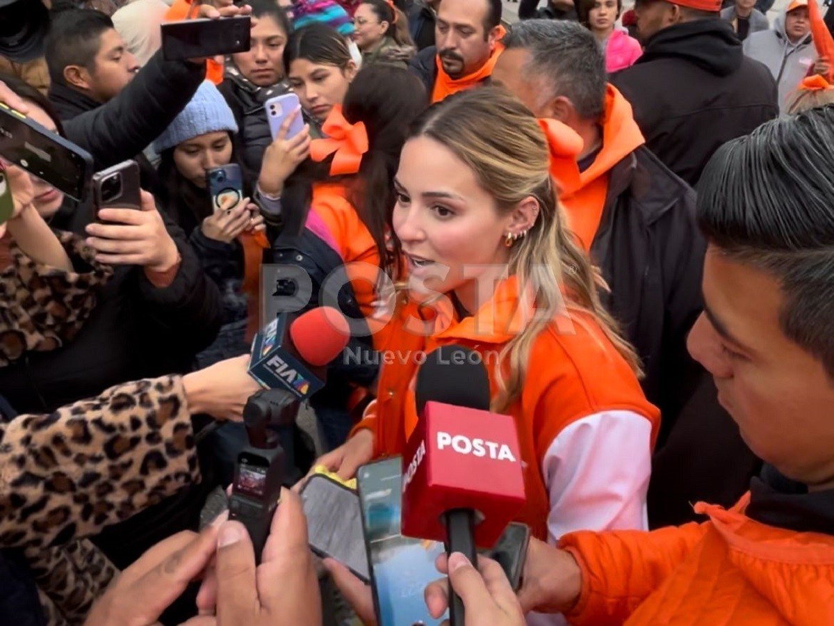 La precandidata a la alcaldía de Monterrey por Movimiento Ciudadano, Mariana Rodríguez Cantú,  agradeció el apoyo de la ciudadanía. Foto: Pablo González