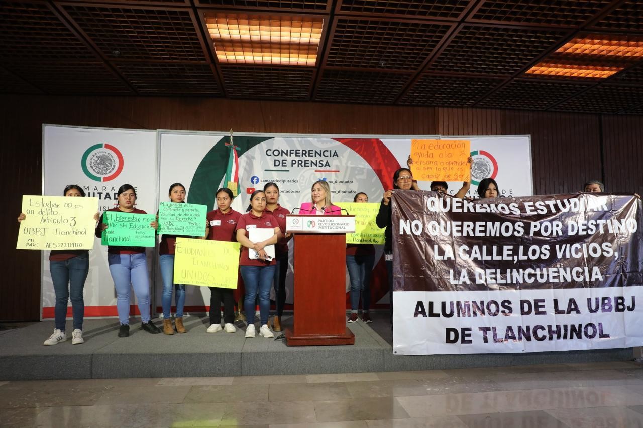 Por “incumplir” reglamento de la Universidad Benito Juárez, alumnos son echados