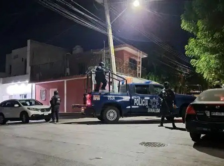 Levantan encapuchados a hombre en Culiacán