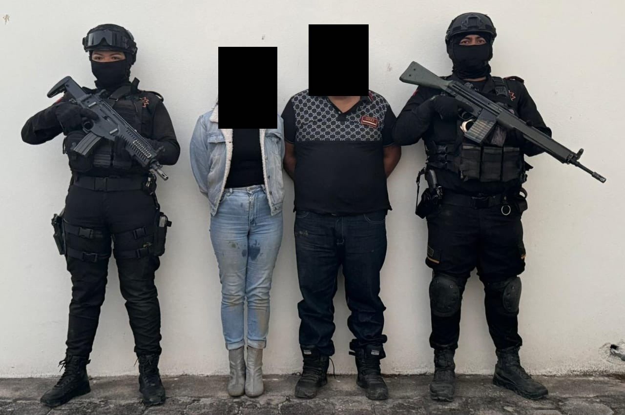 Arrestan a pareja con droga y arma en Aramberri