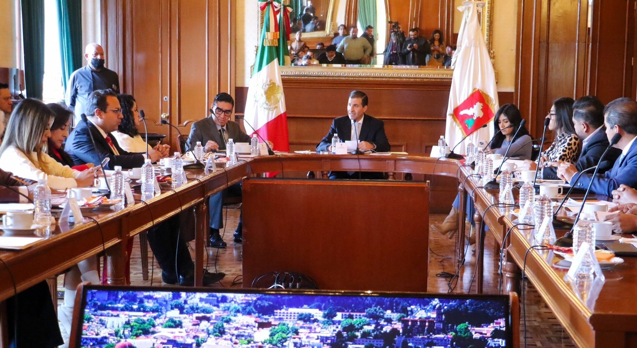Aprueban presupuesto de 5 MMDP para 2024 en Toluca