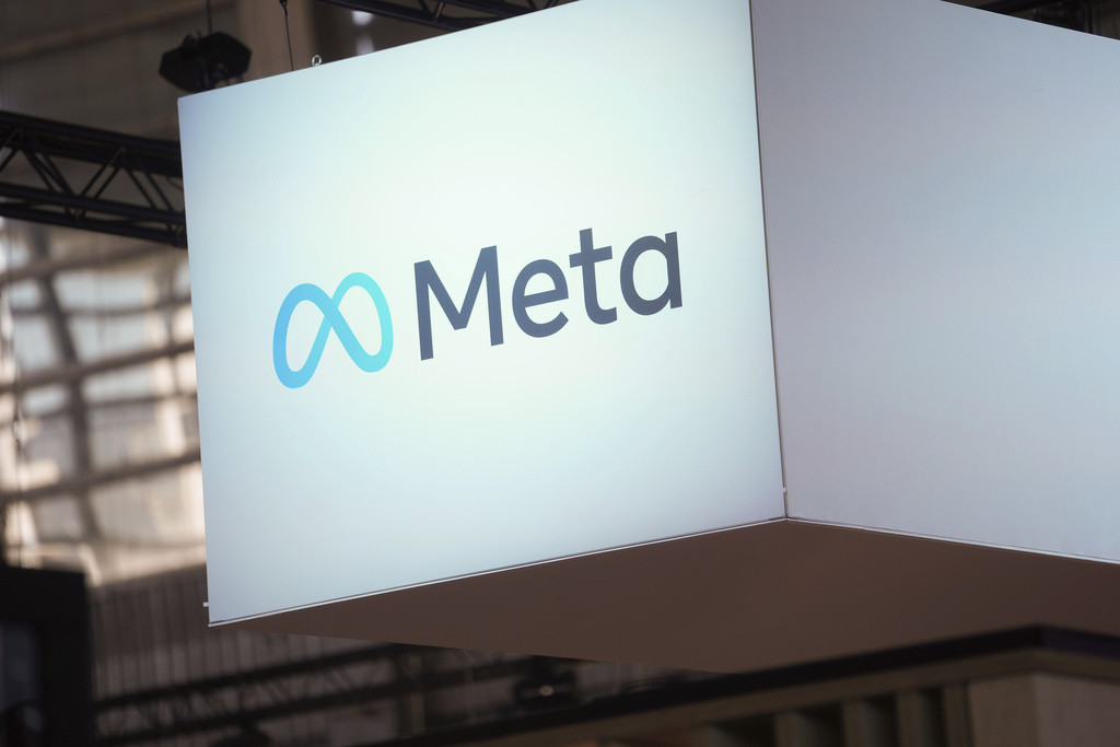 El logo de Meta es exhibido en el evento de Vivatech en París, Francia, el 14 de junio de 2023. (AP Foto/Thibault Camus, archivo)