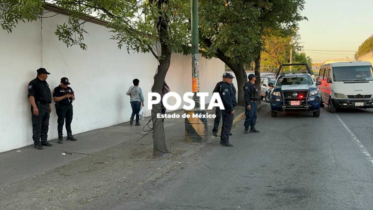 Enfrentamiento entre policías y civiles paraliza la Vía Morelos en Ecatepec