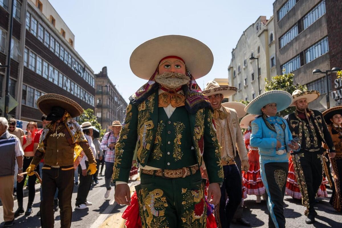 Descubre el origen y significado de los Carnavales en CDMX.    Foto: @CulturaCiudadMx
