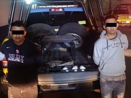 Detienen a dos hombres con cocaína en Monterrey