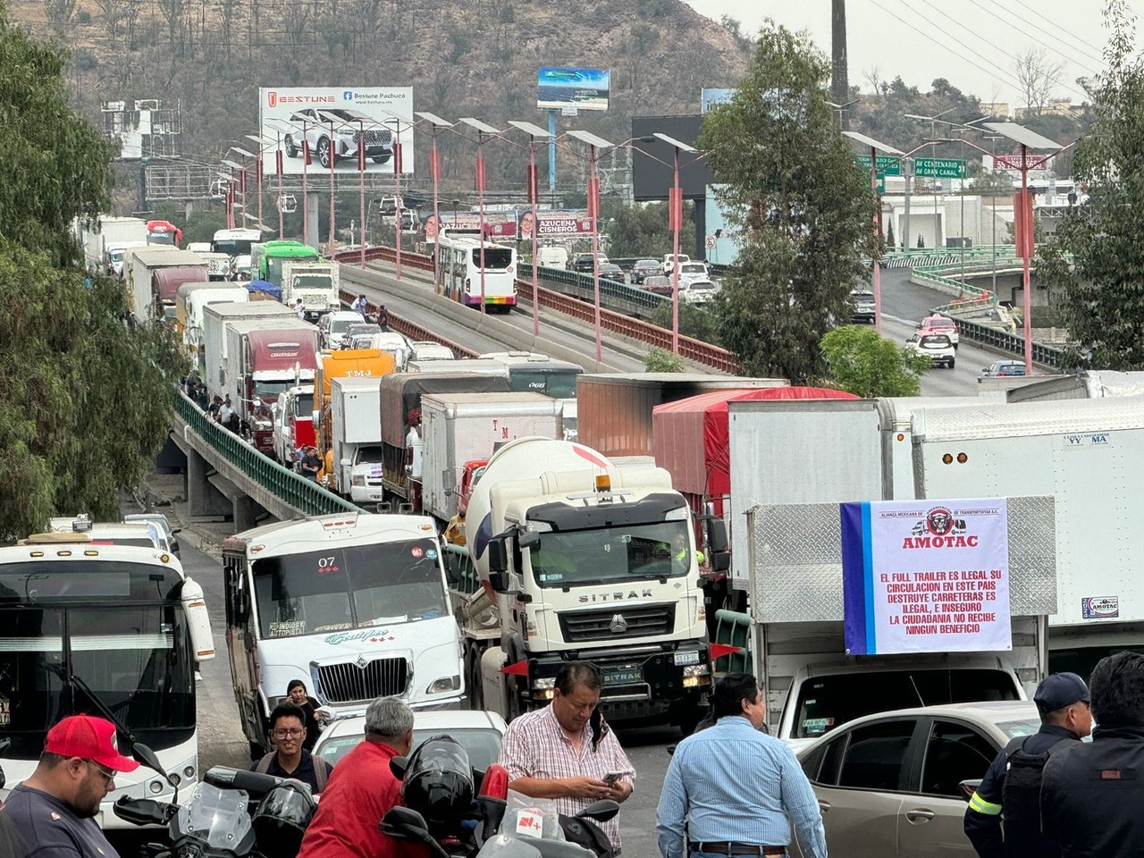 Transportistas de AMOTAC se movilizan exigiendo seguridad y alto a las extorsion