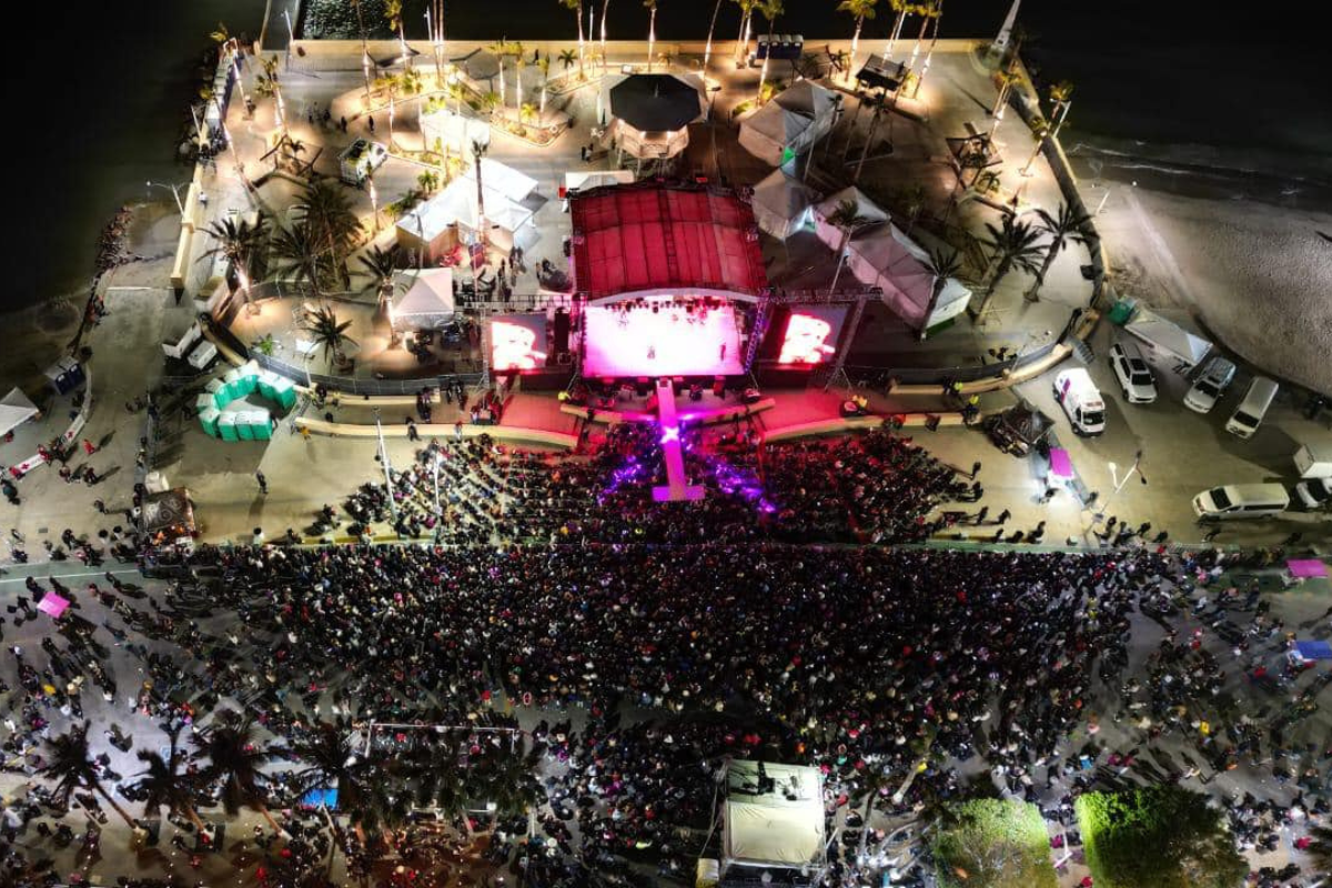 Escenario principal del Carnaval La Paz 2024. Foto: Facebook Carnaval La Paz