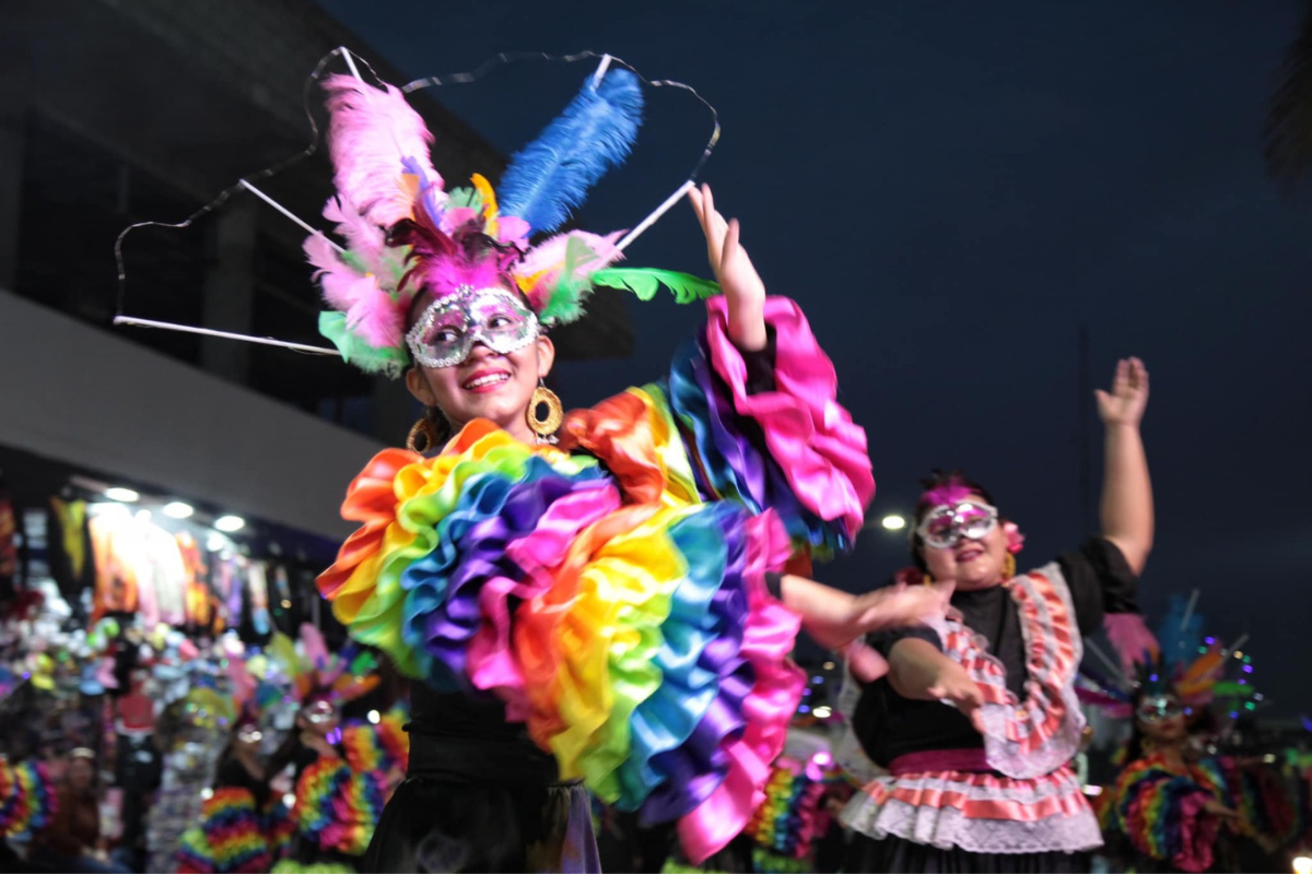 Concurso de comparsas a pie y plataforma. Foto: Facebook Carnaval La Paz