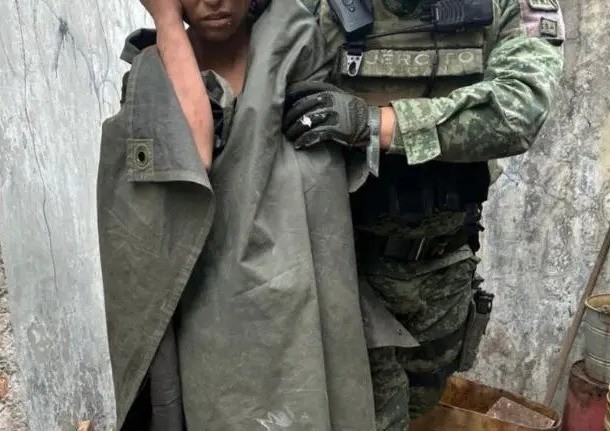 Hallan a mujer que tenía seis días en una cisterna en Colima