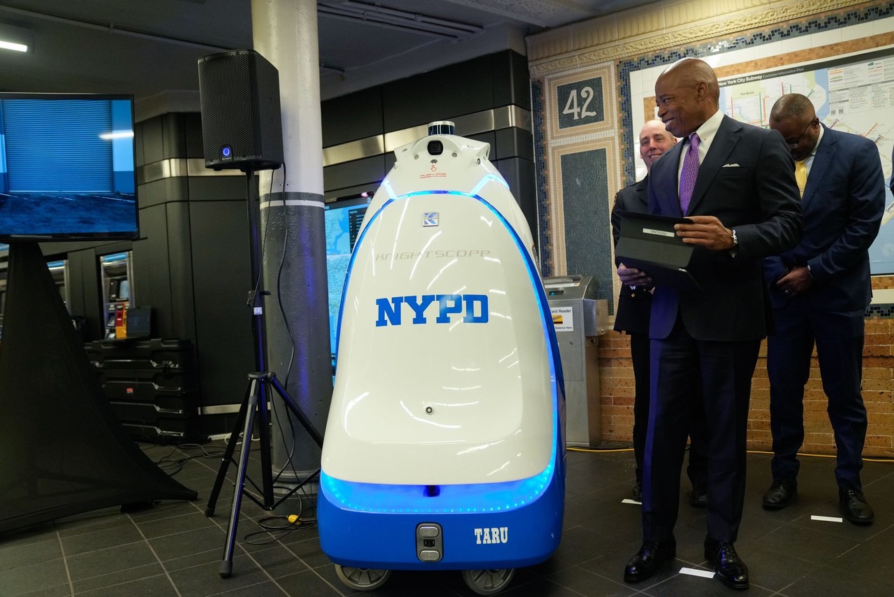 El alcalde de Nueva York, Eric Adams, aseguró en su presentación que esta nueva adquisición serviría como elemento disuasorio para salvaguardar la seguridad en el transporte público.Foto: X/ @NYCMayor