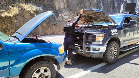 Policías de Durango muestran su lado más amable durante vacaciones