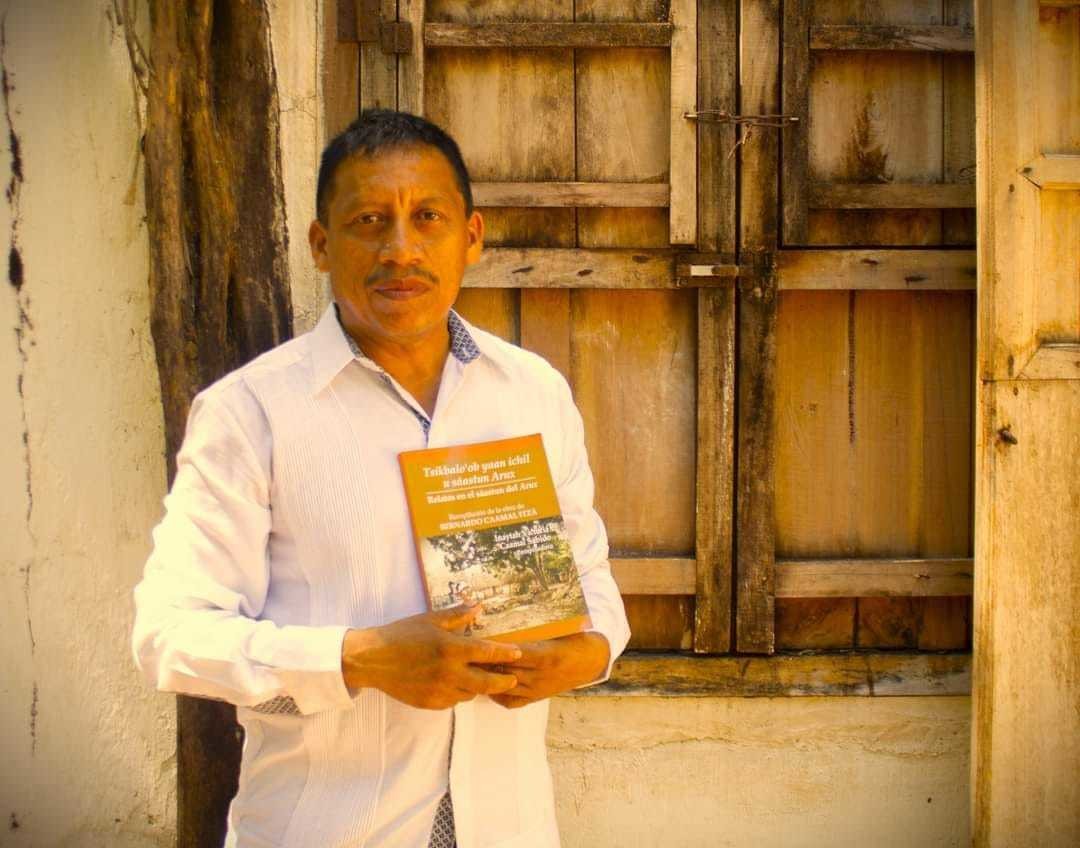 Bernardo Caamal Itza presentará su libro Tsikbalo’ob yaan ichil u sáastun Arux