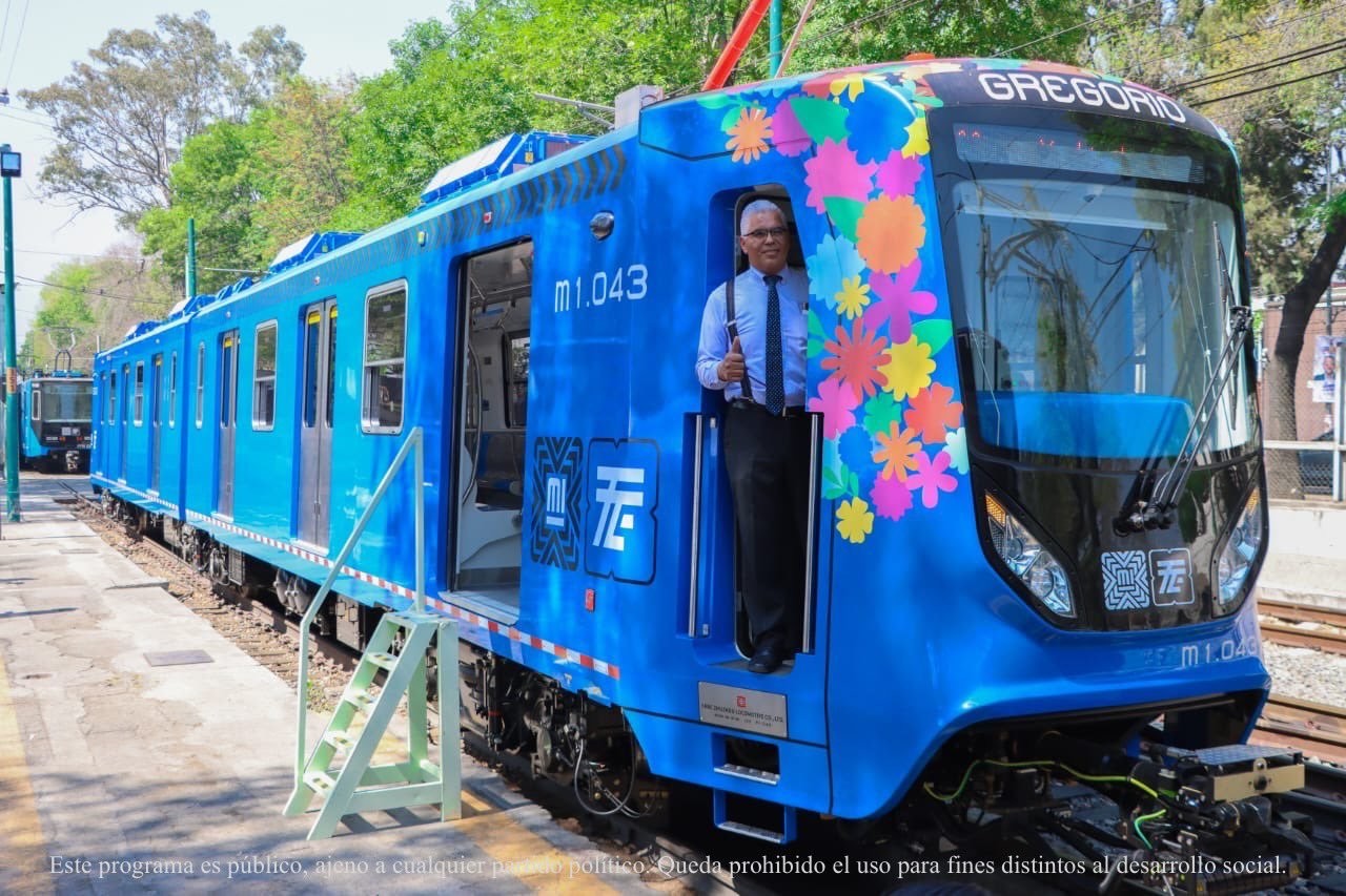 De Taxqueña a Xochimilco, dos nuevas unidades del Tren Ligero se incorporan