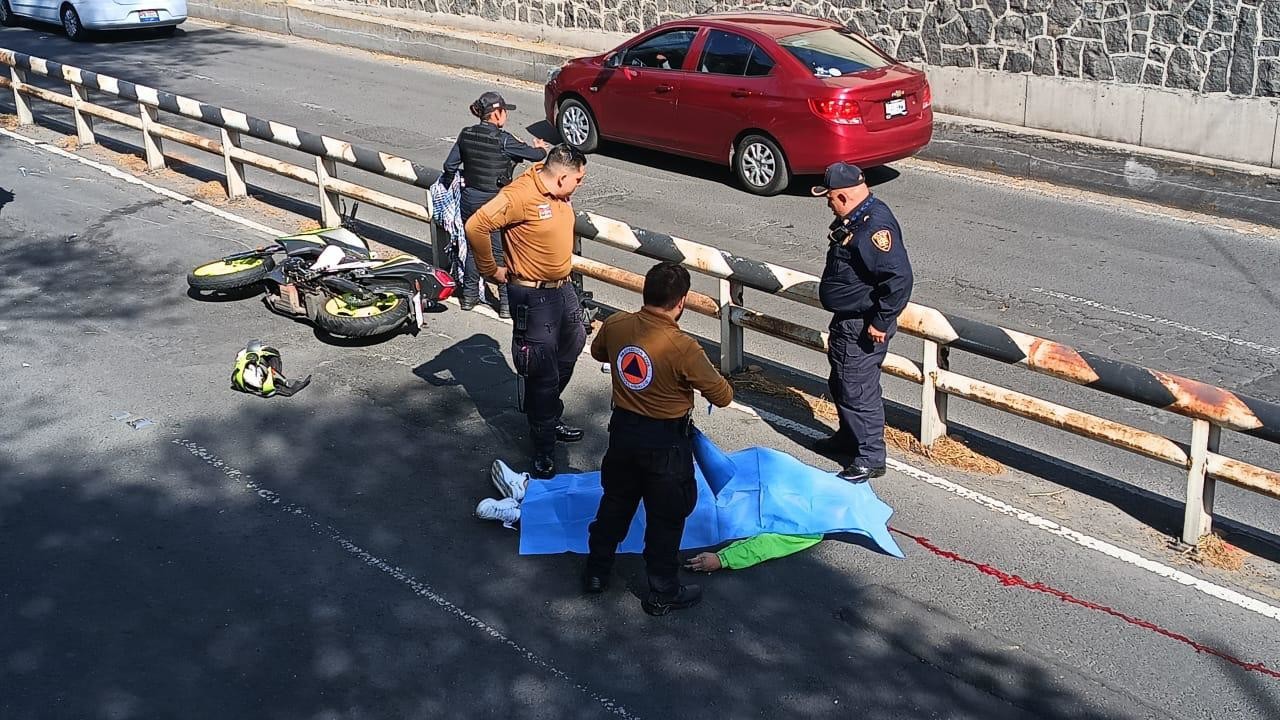 Muere motociclista al derrapar su moto sobre Ejército Nacional