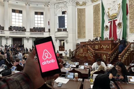 Congreso CDMX admite reforma para regular plataformas de hospedaje como Airbnb