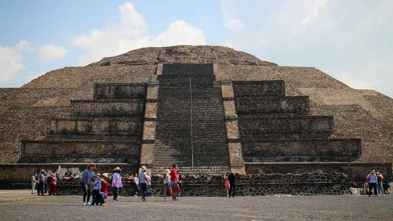 El operativo de vigilancia en la zona arqueológica de Teotihuacán será  21, 22, 23, 24, 28, 29, 30 y 31 de marzo. Foto: FB Capturando Momentos
