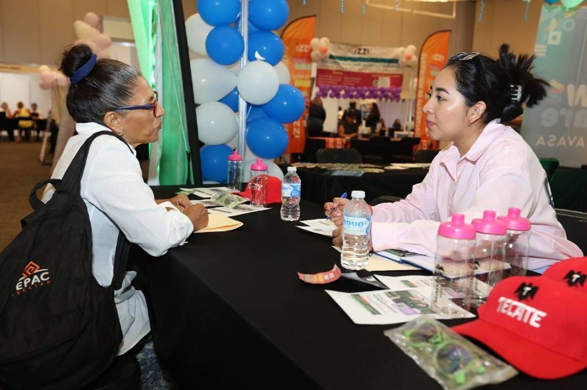 Feria del Empleo Orientada a la Mujer, en el siglo XXI. Foto: Ayuntamiento de Mérida