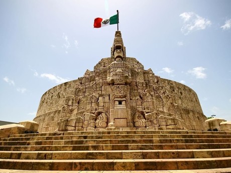 ¿Cuál es la historia detrás del Monumento a la Patria de Mérida, Yucatán?