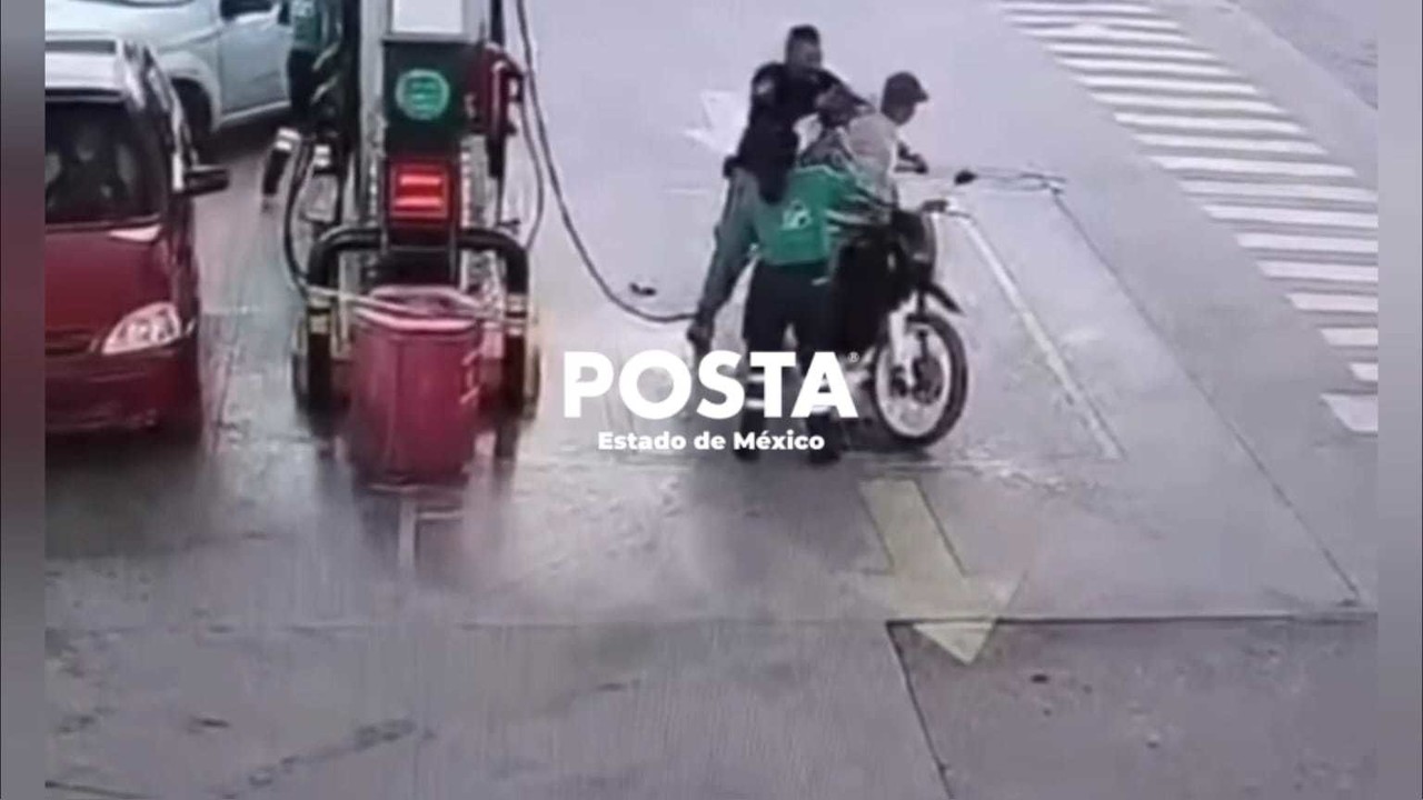 Frustra asalto empleada de gasolinera en Teoloyucan (VIDEO)