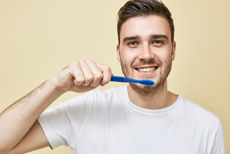 ¿Cuál es la forma correcta de cepillarse los dientes? Esto dice el IMSS