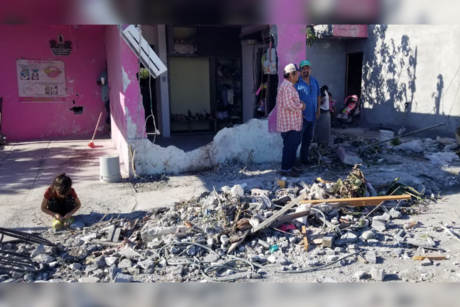 Siete personas lesionadas y una fallecida; saldo de explosión en Valle Hermoso