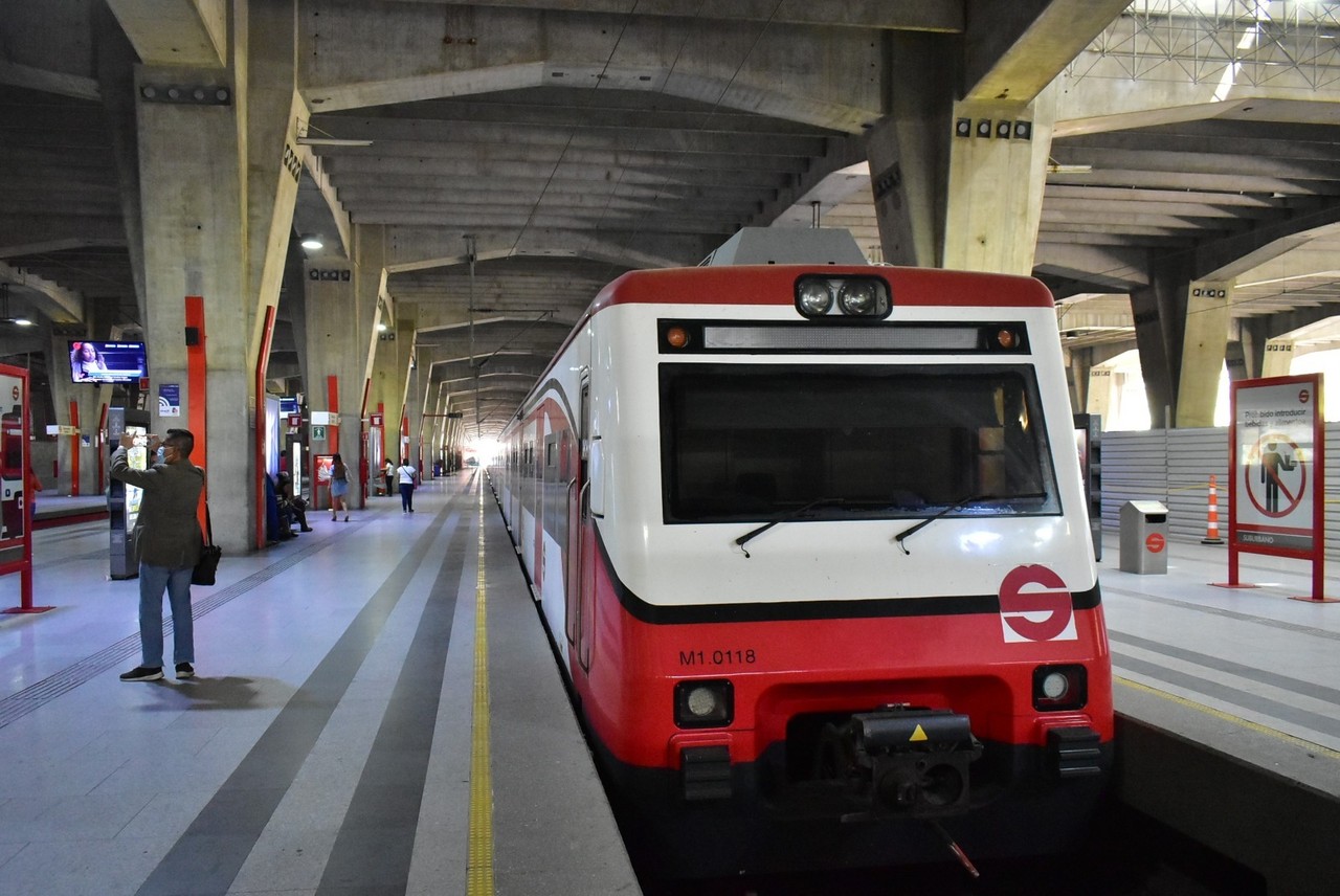 Tren Suburbano continúa siendo el transporte público mejor calificado de la Zona Metropolitana. Imagen Ilustrativa.