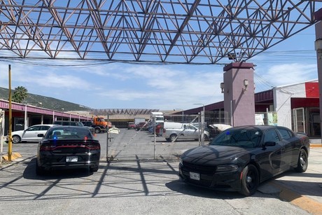 Hallan camionetas robadas durante cateo en el lote de autos Go Cars en Monterrey