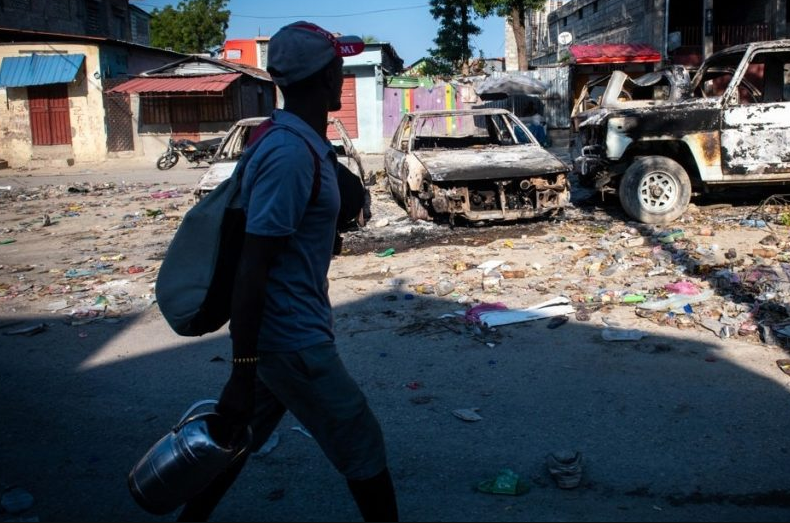 Estados Unidos refuerza seguridad de su embajada en Haití