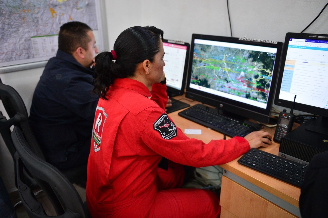 El uso de la tecnología permite la detección temprana de incendios forestales. Foto: Probosque
