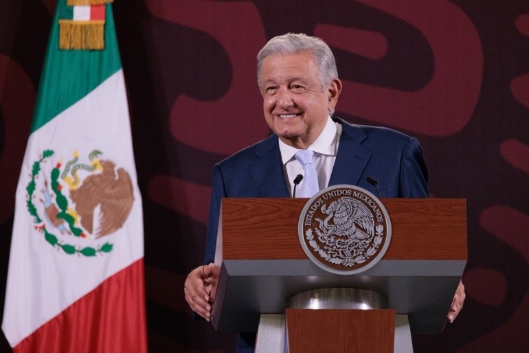 El presidente de México, Andrés Manuel López Obrador, celebró la aprobación del Fondo de Pensiones en la Cámara de Diputados. Fotos. Presidecia.