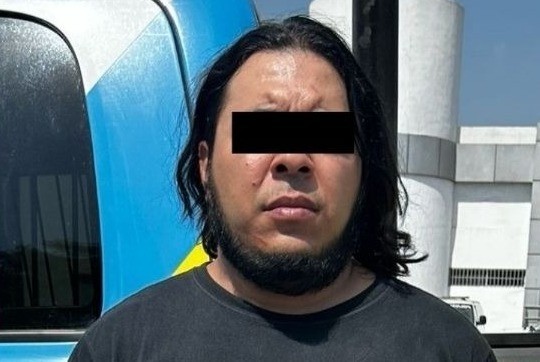 El hombre fue trasladado a las instalaciones de la Policía de Monterrey y puesto a disposición del Ministerio Público para las investigaciones correspondientes. Foto: Policía de Monterrey