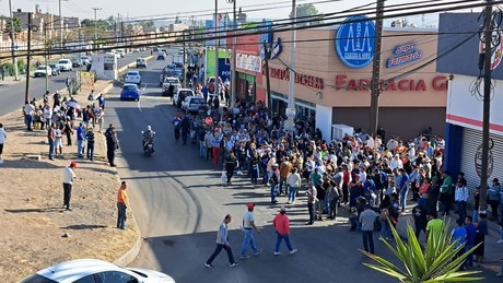 Crisis de agua potable desencadena caos vial en Lechería-Texcoco