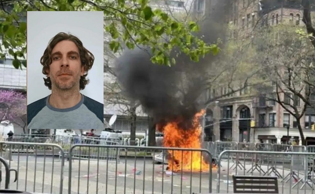 Max Azzarello de San Agustín de 30 años murió tras prenderse fuego  frente al tribunal de Nueva York. Foto. CNN-EFE