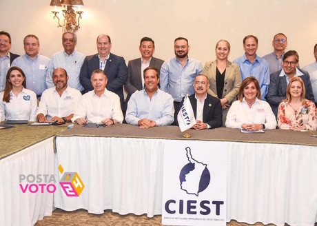 Rosa González y Fórmula de Candidatos Presentan Plan de Gobierno en Tampico