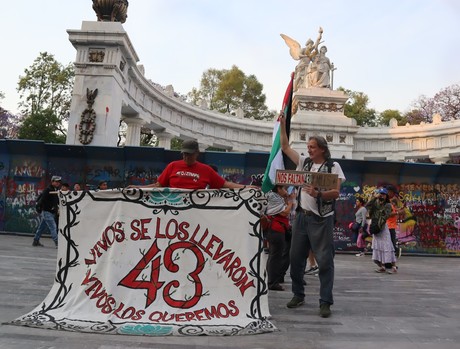 Habrá marcha por los 43 normalista de Ayotzinapa, te decimos la ruta
