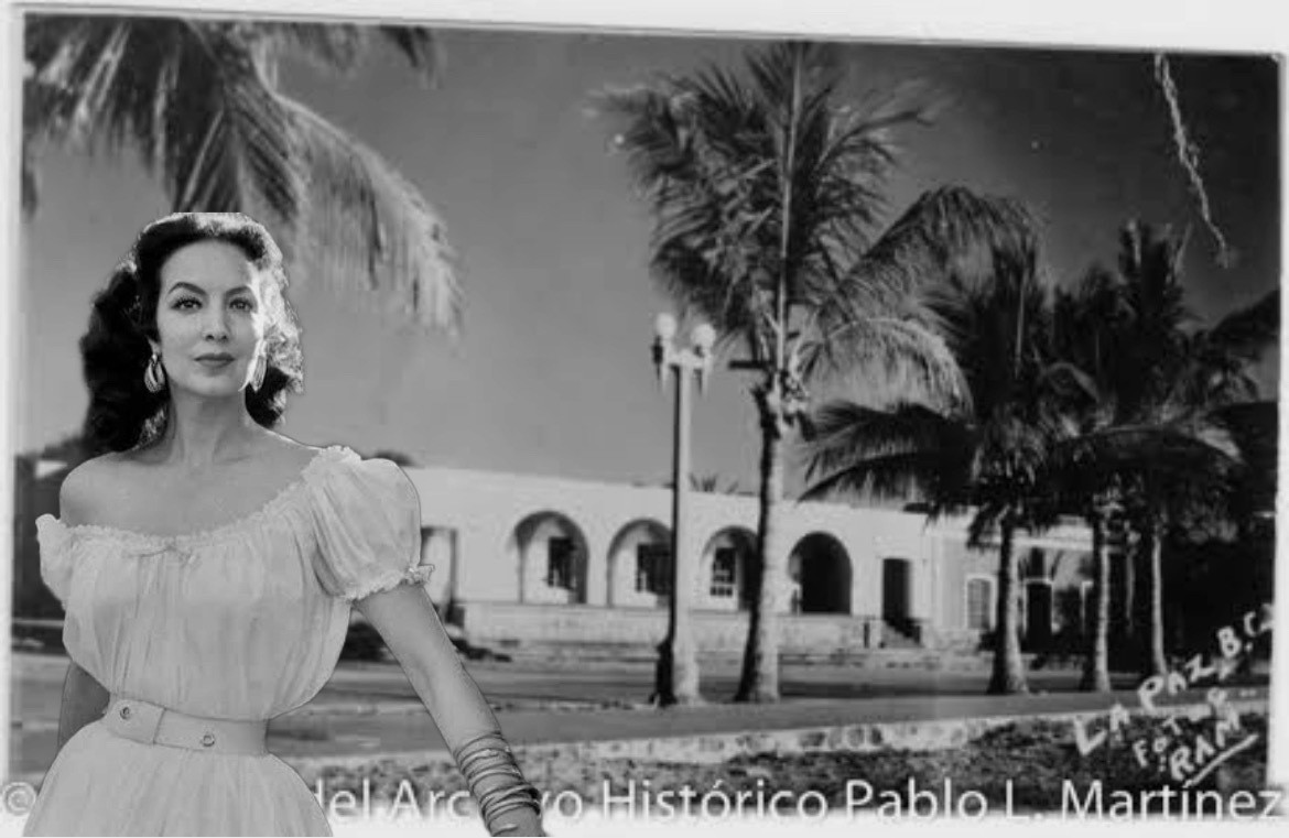 María Félix / Hotel Los Arcos, La Paz, B.C.S. I Foto: Archivo Histórico de Baja California Sur - Pablo L. Martínez. / AARP.com.