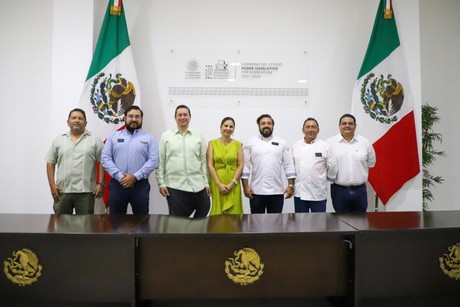 Restauranteros se reúnen con diputados para abordar temas del sector culinario