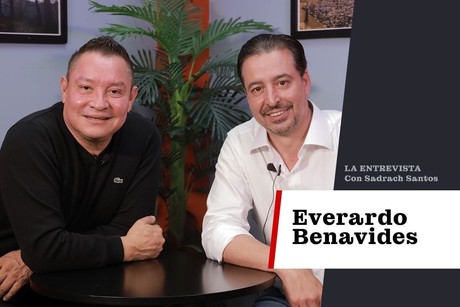 Recorre Everardo Benavides casas para dar soluciones integrales