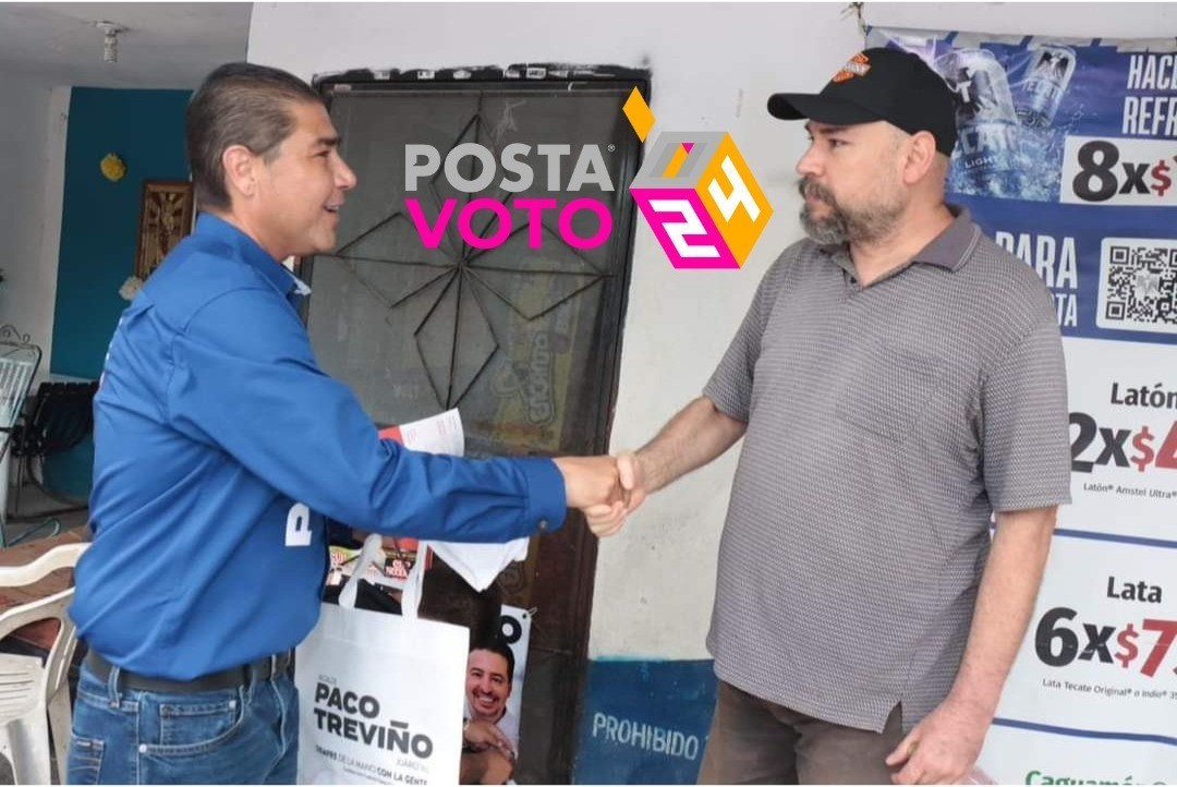 El candidato Paco Treviño saludando a un vecino de la colonia Fraccionamiento San Antonio. Foto: Paco Treviño.
