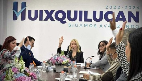 Presidenta Municipal de Huixquilucan solicita licencia temporal