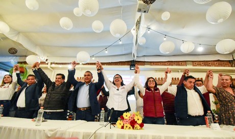 Inicia campaña Azucena Cisneros en Ecatepec con una hora de retraso