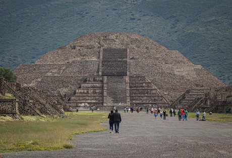 Teotihuacán, el mejor lugar para ver el eclipse total de Sol en Edoméx.