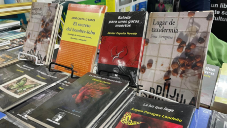 Escritores yucatecos llevan su obra a la Feria Internacional del Libro de Bogotá