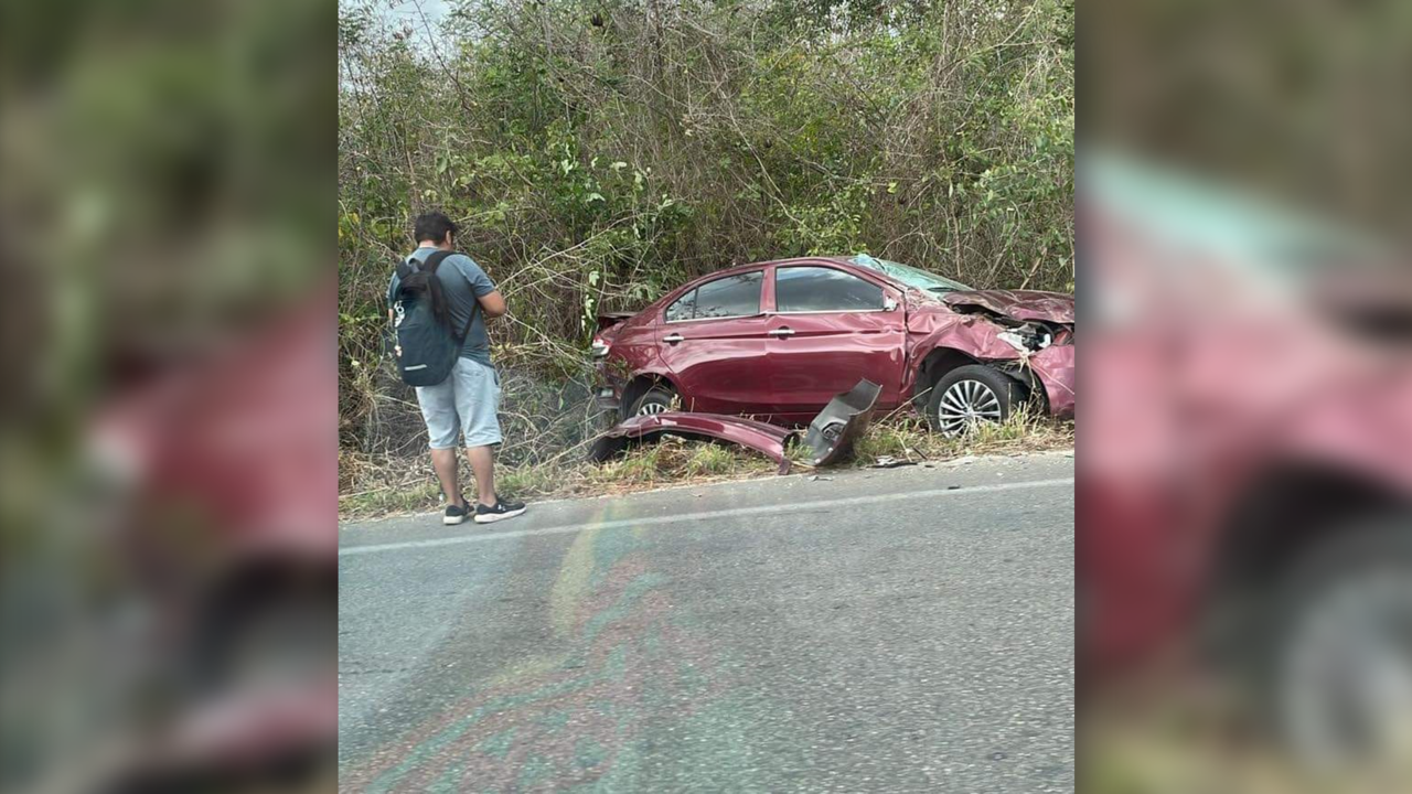 Automovilistas que circulaban por la zona fueron afectados por el incidente Foto: Redes sociales