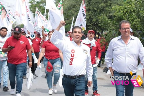 Paco Treviño promete ampliar transporte público en Juárez