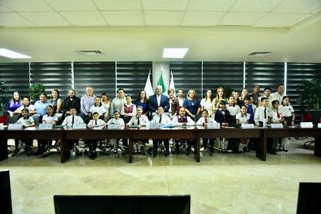 Sesiona Cabildo Infantil de Torreón y realizan propuestas de medio ambiente