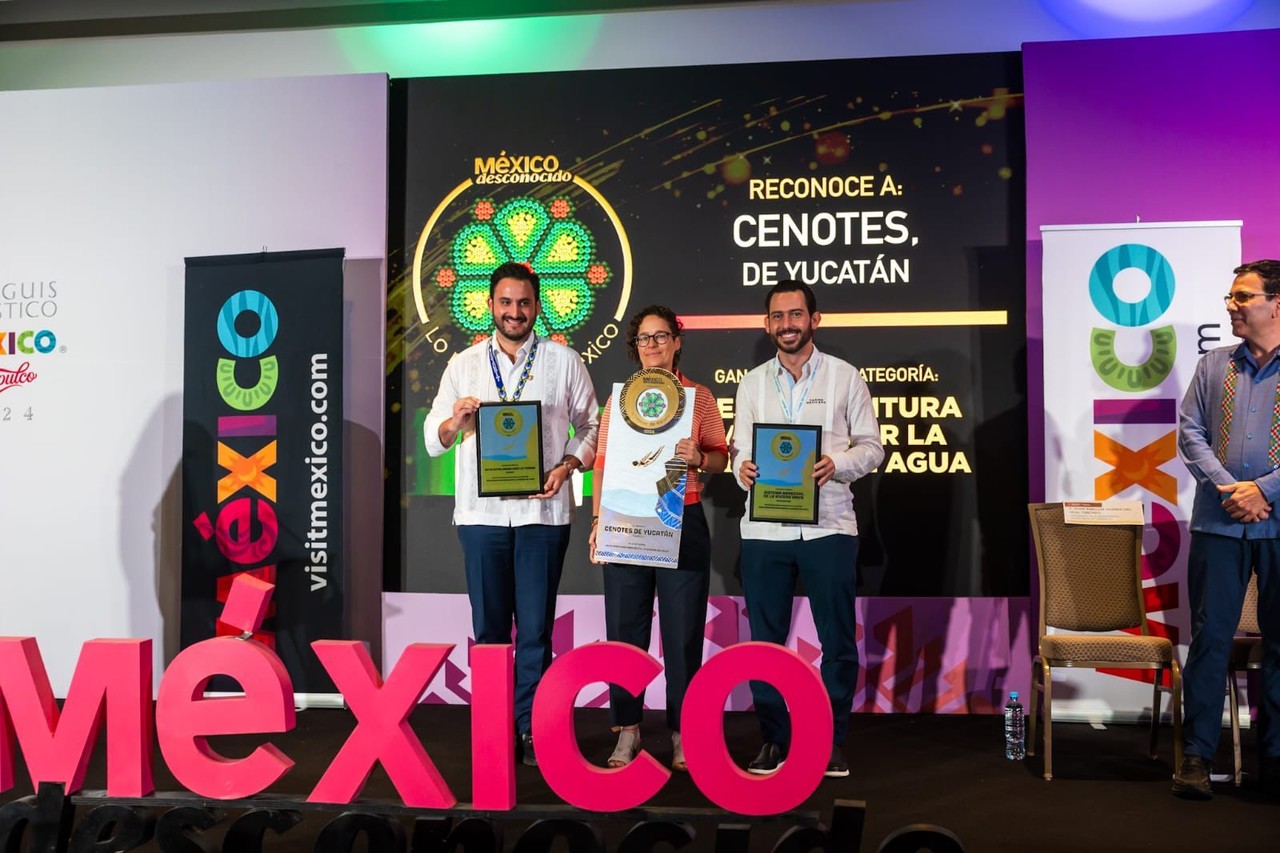 Entrega de los nueve reconocimientos a Yucatán, en el Tianguis Turístico 2024. Foto: Cortesía