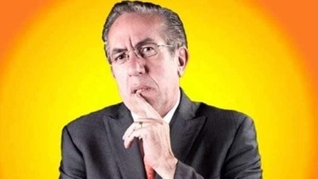 Ricardo Hill; reconocido por parodiar a López Doriga sufre enfermedad incurable